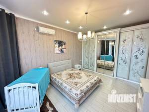 Дом 184м², 2-этажный, участок 8 сот.  