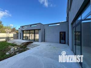 Коттедж 680м&sup2;, 2-этажный, участок 11 сот.  