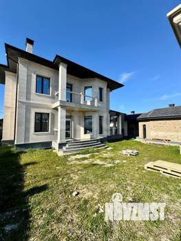 Дом 220м&sup2;, 2-этажный, участок 9 сот.  