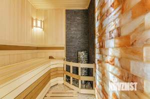 Дом 250м&sup2;, 2-этажный, участок 4 сот.  