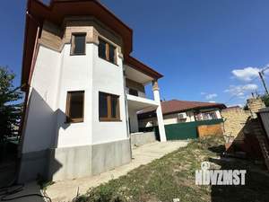 Дом 320м², 2-этажный, участок 4 сот.  