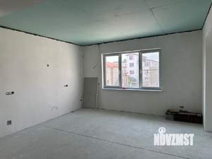 Дом 240м², 2-этажный, участок 6 сот.  