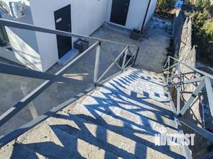 Дом 100м&sup2;, 2-этажный, участок 4 сот.  