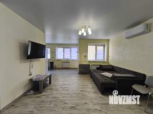 Дом 290м², 2-этажный, участок 3 сот.  