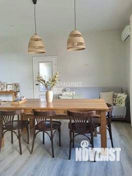 Дом 158м&sup2;, 2-этажный, участок 6 сот.  