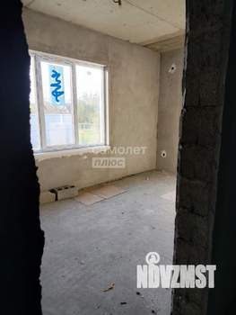 Дом 100м², 2-этажный, участок 4 сот.  