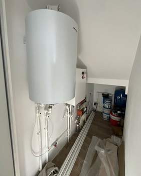 Дом 85м&sup2;, 2-этажный, участок 4 сот.  