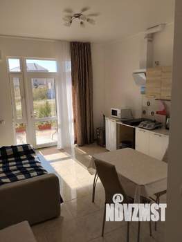 Дом 313м&sup2;, 2-этажный, участок 17 сот.  