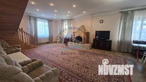 Дом 325м&sup2;, 3-этажный, участок 4 сот.  