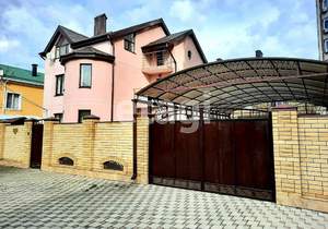 Дом 212м², 3-этажный, участок 5 сот.  