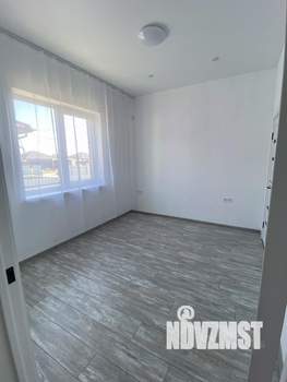 Дом 90м&sup2;, 2-этажный, участок 5 сот.  