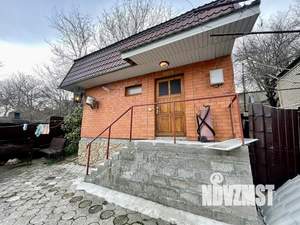 Дом 220м², 2-этажный, участок 8 сот.  