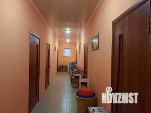 Дом 230м&sup2;, 2-этажный, участок 4 сот.  