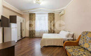 Дом 401м&sup2;, 3-этажный, участок 4 сот.  