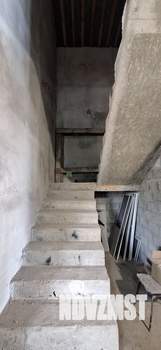 Коттедж 198м², 3-этажный, участок 6 сот.  