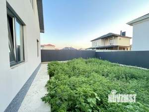 Дом 174м&sup2;, 2-этажный, участок 3 сот.  