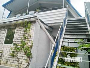 Дом 68м&sup2;, 2-этажный, участок 4 сот.  