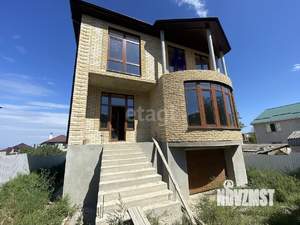 Дом 350м&sup2;, 3-этажный, участок 5 сот.  