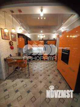 Дом 160м&sup2;, 2-этажный, участок 6 сот.  