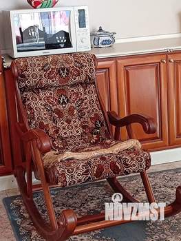 Дом 318м&sup2;, 2-этажный, участок 6 сот.  