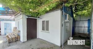 Дом 70м&sup2;, 2-этажный, участок 6 сот.  