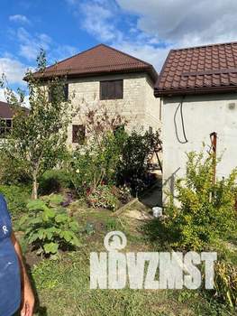 Дом 240м&sup2;, 2-этажный, участок 15 сот.  