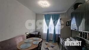 Дом 80м&sup2;, 2-этажный, участок 6 сот.  