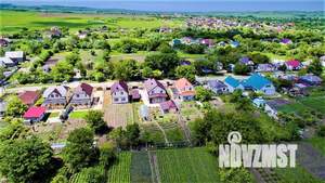 Дом 140м&sup2;, 2-этажный, участок 6 сот.  