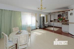 Таунхаус 230м², 2-этажный, участок 2 сот.  