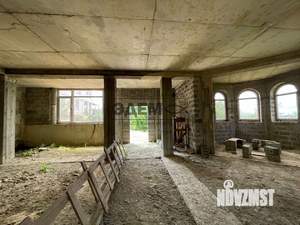 Дом 288м², 3-этажный, участок 7 сот.  