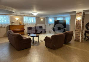 Дом 576м², 2-этажный, участок 7 сот.  