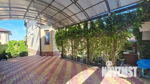 Дом 141м&sup2;, 2-этажный, участок 4 сот.  