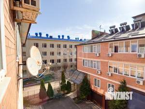 Таунхаус 265м&sup2;, 3-этажный, участок 7 сот.  