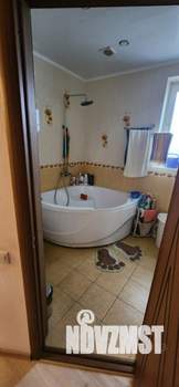 Дом 220м&sup2;, 2-этажный, участок 8 сот.  