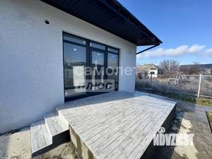 Дом 100м&sup2;, 2-этажный, участок 4 сот.  