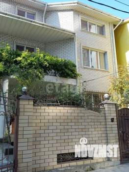 Дом 335м&sup2;, 3-этажный, участок 3 сот.  