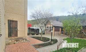 Дом 150м&sup2;, 3-этажный, участок 7 сот.  