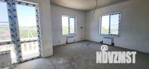 Дом 180м&sup2;, 2-этажный, участок 6 сот.  