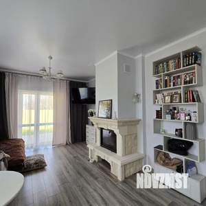 Дом 336м&sup2;, 2-этажный, участок 11 сот.  