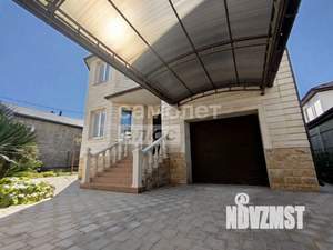 Дом 260м&sup2;, 2-этажный, участок 6 сот.  