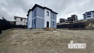 Дом 240м², 2-этажный, участок 6 сот.  