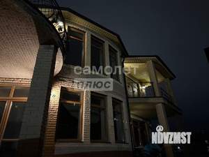 Дом 550м&sup2;, 3-этажный, участок 6 сот.  