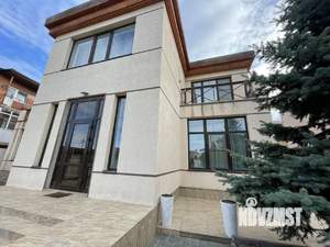 Дом 350м², 2-этажный, участок 6 сот.  