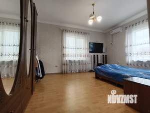 Дом 176м², 2-этажный, участок 5 сот.  