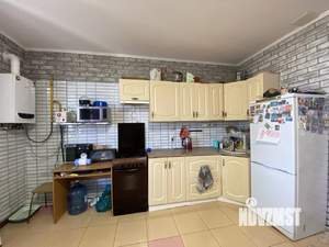 Дом 90м&sup2;, 2-этажный, участок 7 сот.  