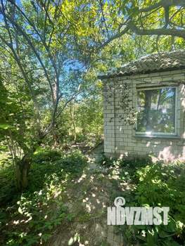 Дом 30м&sup2;, 2-этажный, участок 5 сот.  