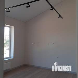 Дом 130м², 2-этажный, участок 6 сот.  