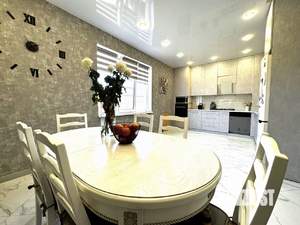 Дом 150м&sup2;, 2-этажный, участок 3 сот.  