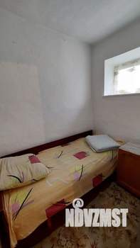 Дом 60м&sup2;, 2-этажный, участок 3 сот.  