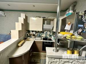 Дом 98м&sup2;, 2-этажный, участок 4 сот.  